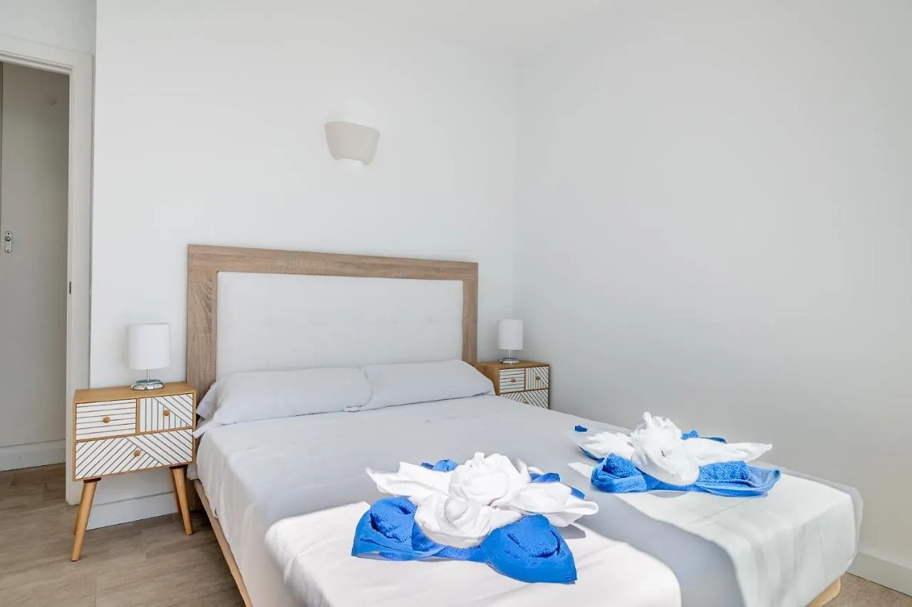 Apart-hotel Orange Colom - Seaside Apartments Porto Colom