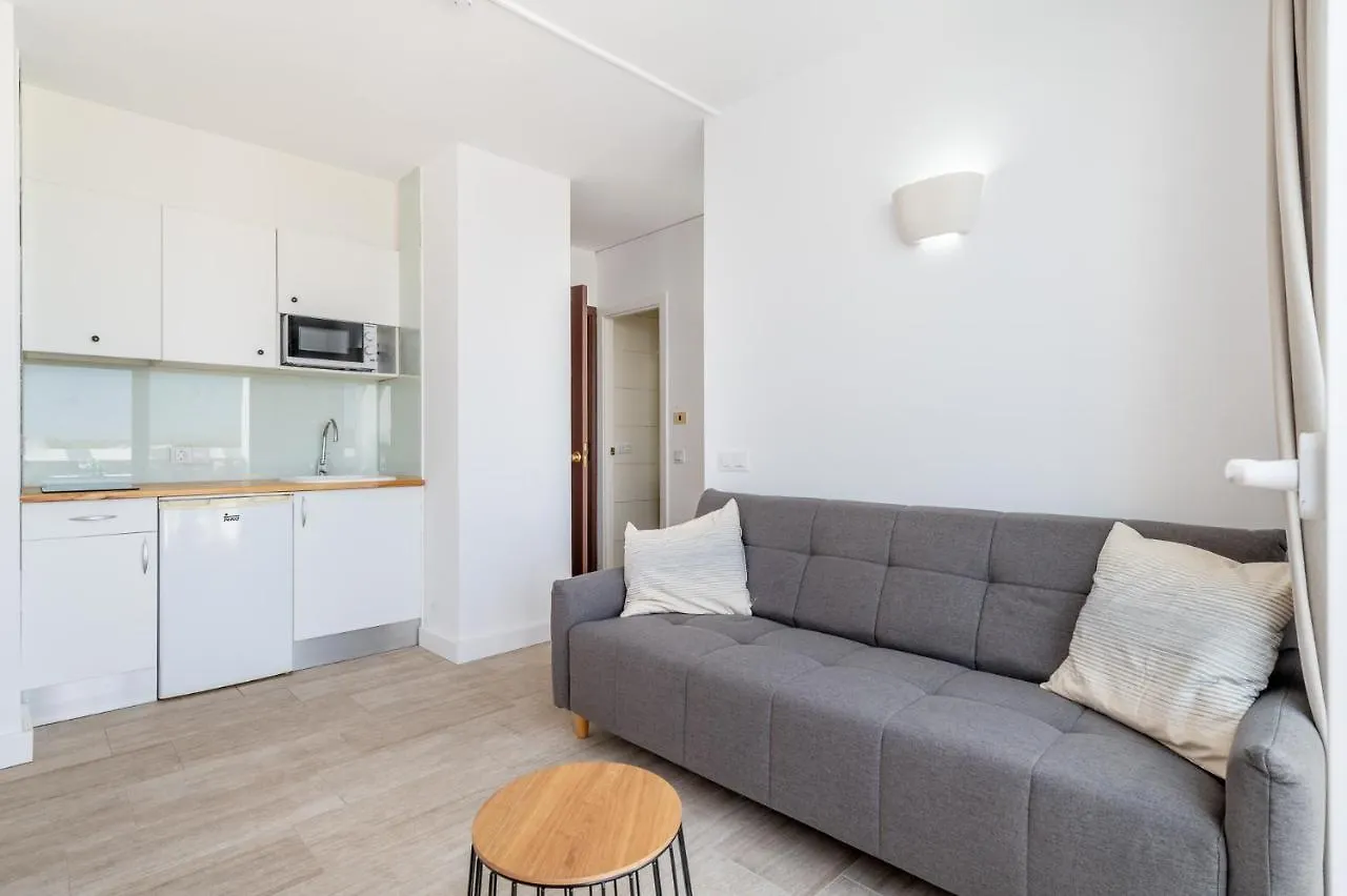 Orange Colom - Seaside Apartments Porto Colom 3*,  Espanha