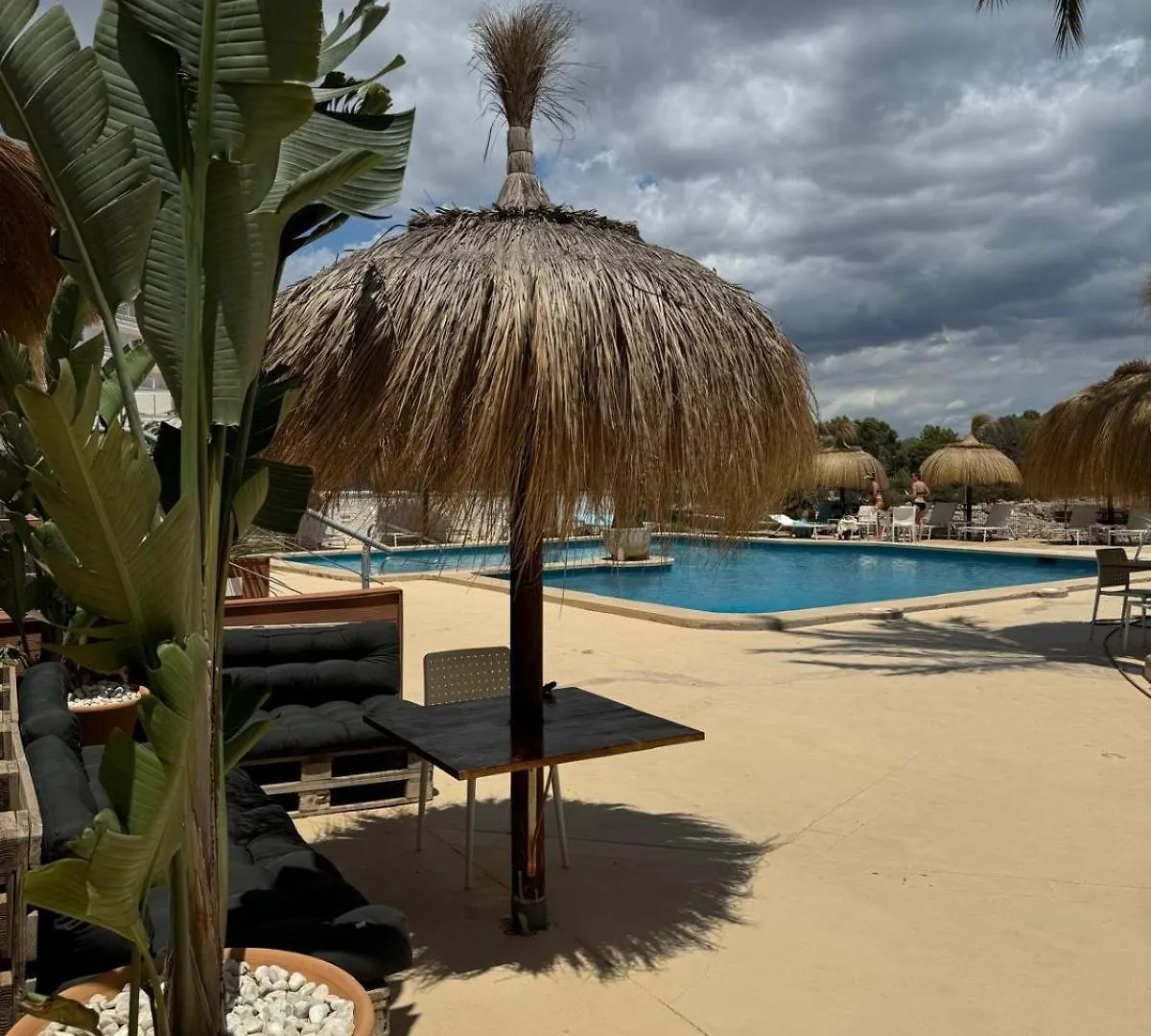 Apart-hotel Orange Colom - Seaside Apartments Porto Colom