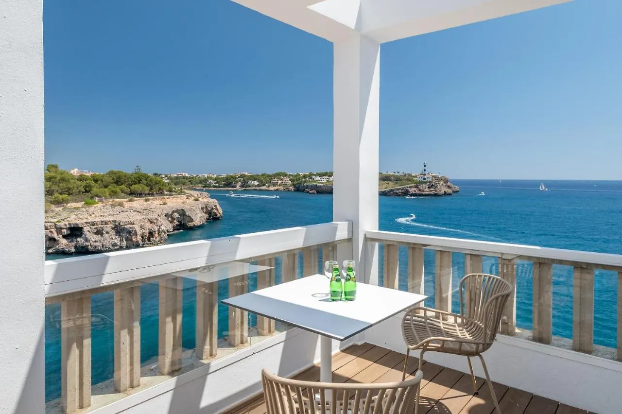 Aparthotel Orange Colom - Seaside Apartments Portocolom