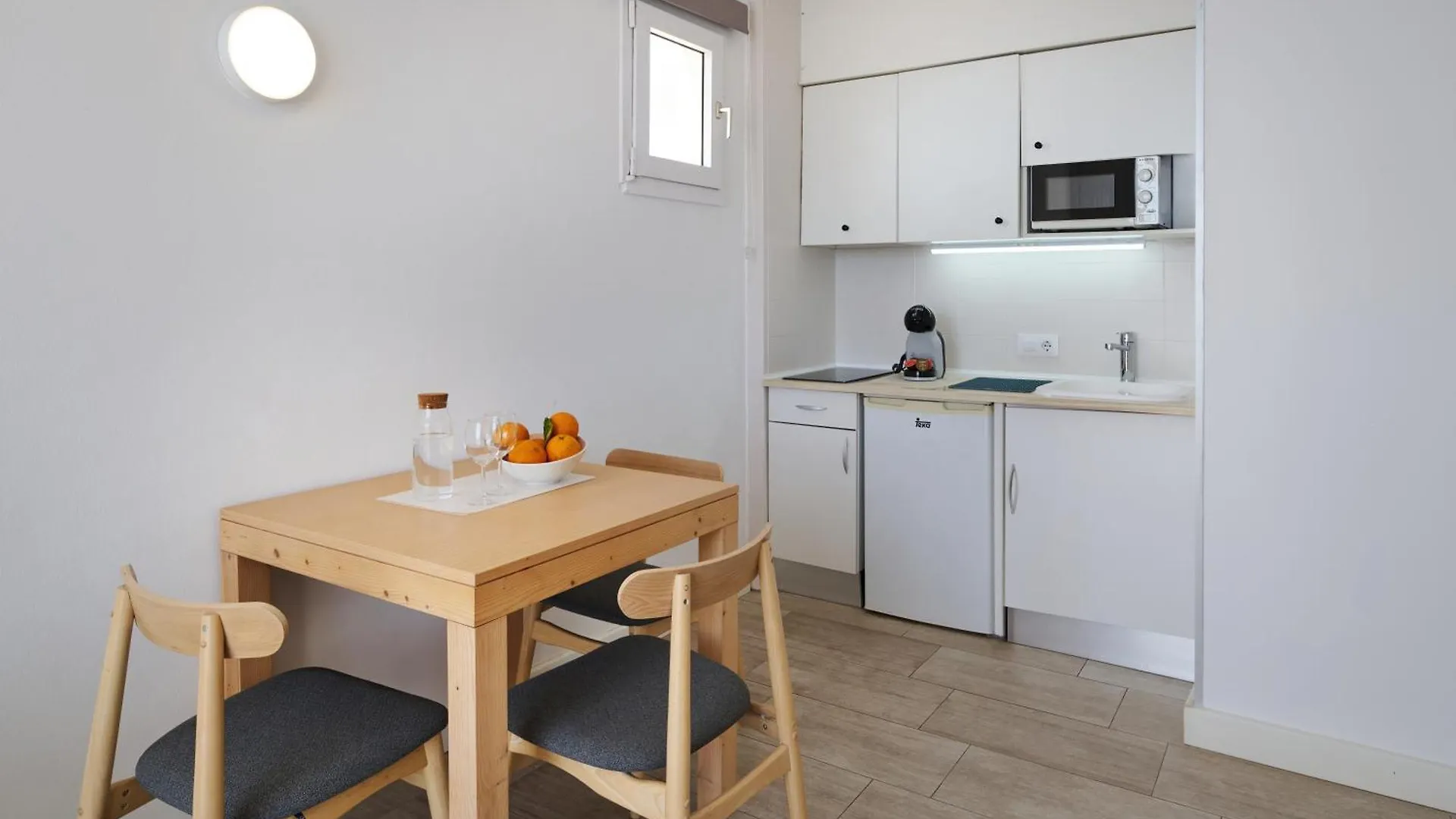 Orange Colom - Seaside Apartments Portocolom  Ξενοδοχείο με διαμερίσματα Portocolom (Mallorca)